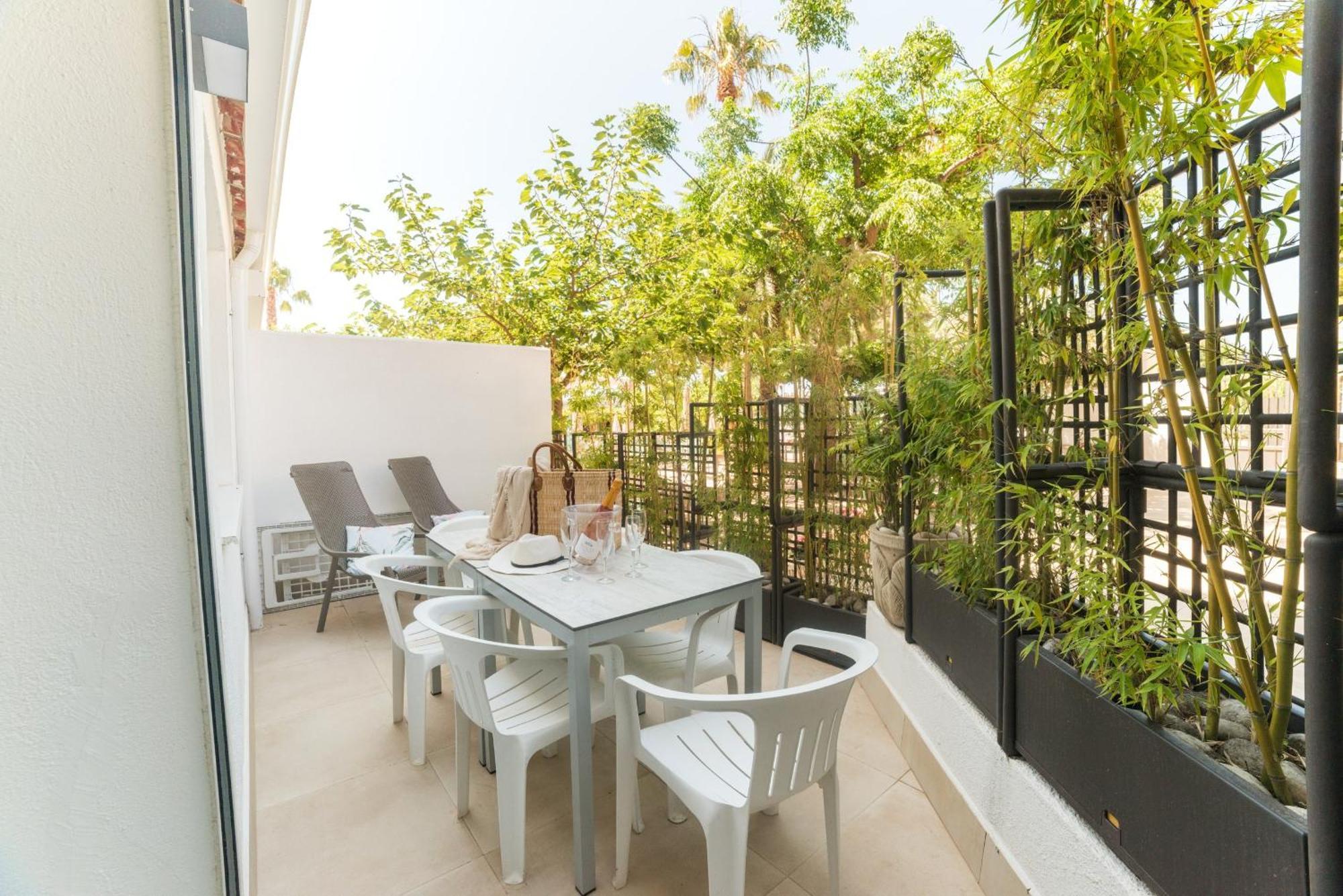 Bamblue Boutique Apartments Pineda de Mar Exterior foto